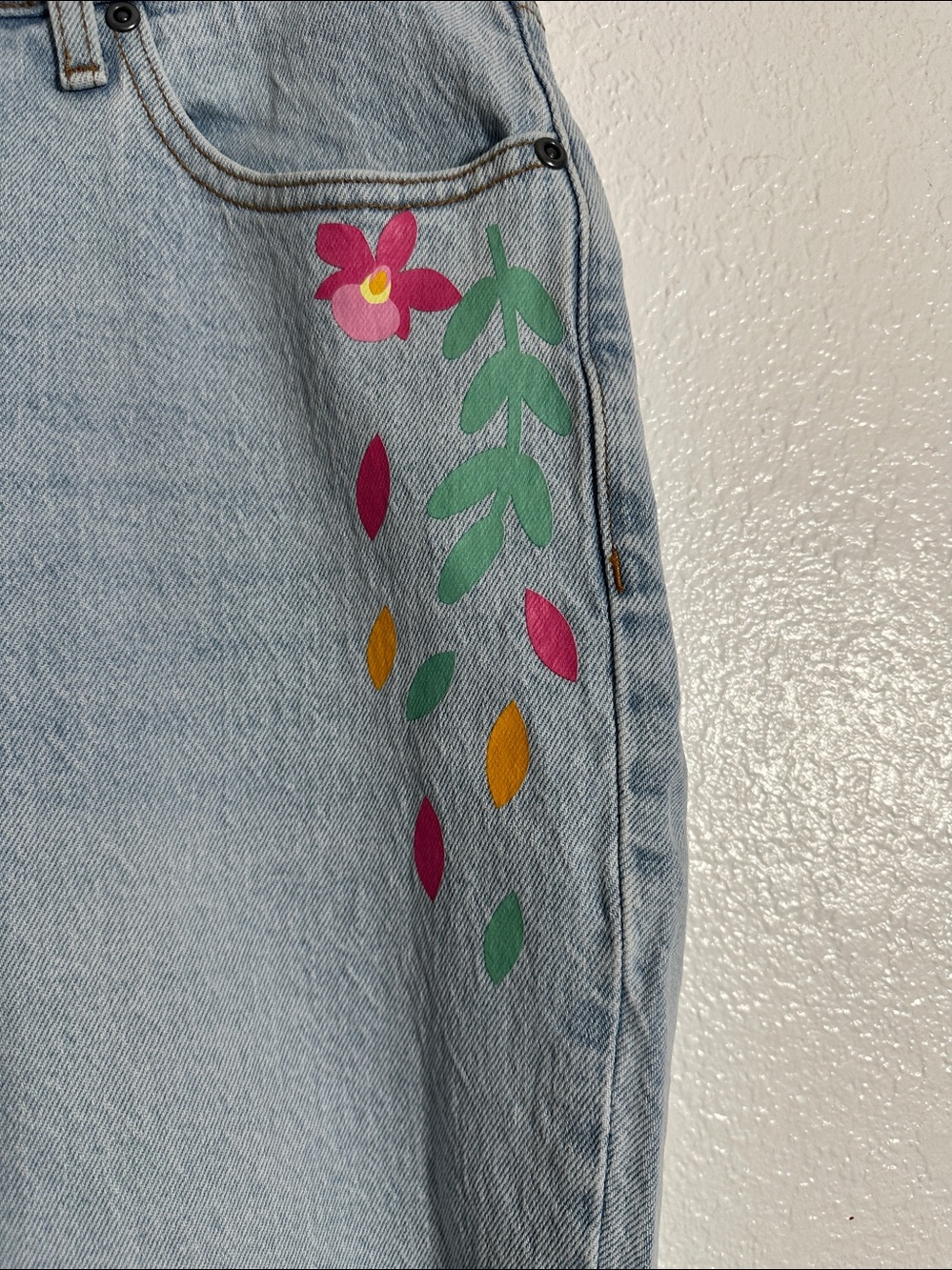 Disney Mirabel Junior Jeans Size 11 - Picture 4 of 7